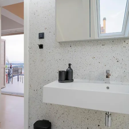 Διαμέρισμα Dino 